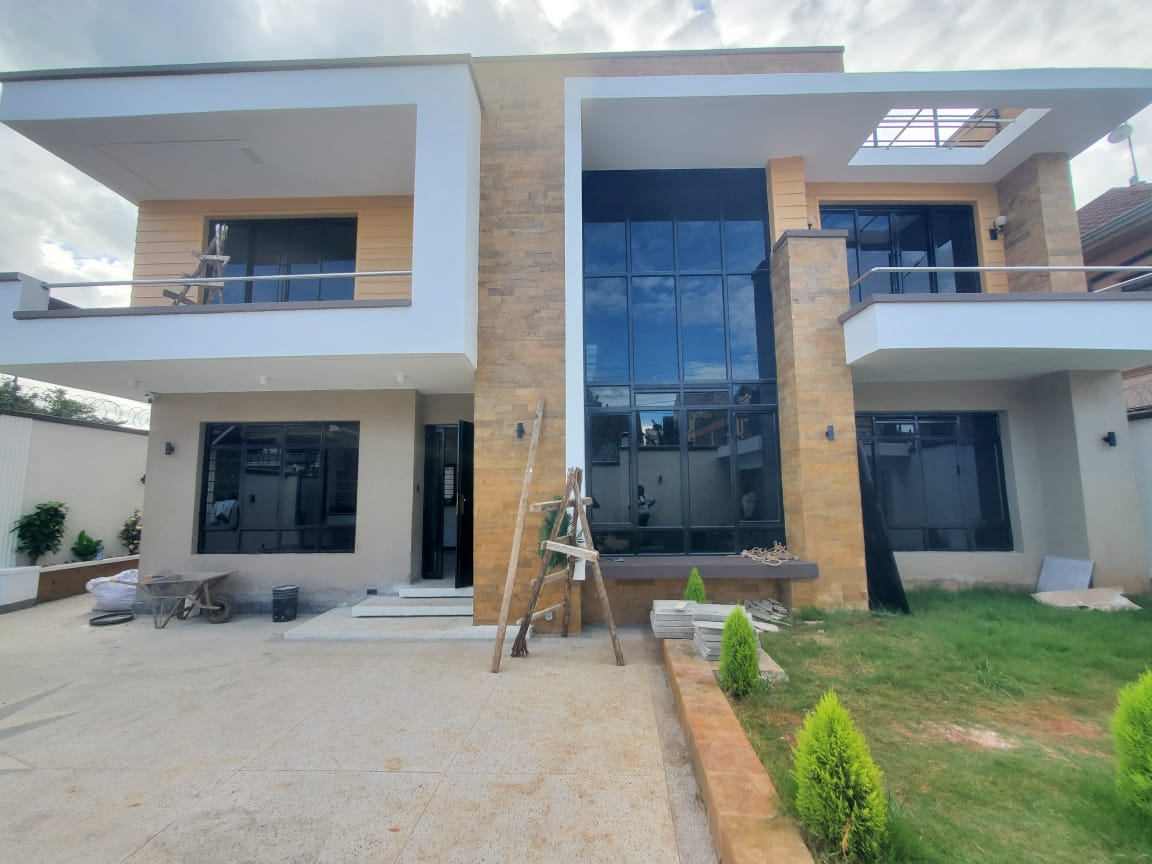 Construction Team at Finesky Construction Ltd